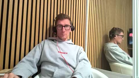 SexFriendFrance online show from January 10, 12:40 pm