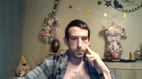 Snapshot of belgianboy33 chatting on November 10, 4:44 am Dreamcock online show from November 10, 4:44 am