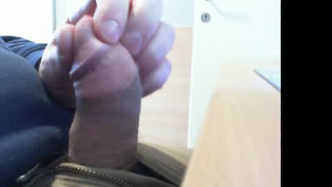 Snapshot of belgianfatcock chatting on December 22, 9:55 am belgianfatcock online show from December 22, 9:55 am