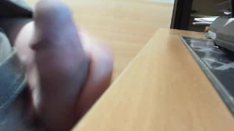 Snapshot of belgianfatcock chatting on February 17, 4:09 am belgianfatcock online show from February 17, 4:09 am