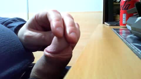 belgianfatcock online show from November 14, 2:27 pm