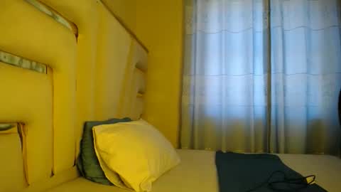 belindakeysha online show from April 4, 10:13 am