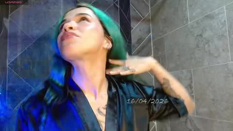   online show from April 16, 9:26 pm