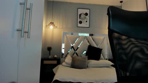 Bell online show from January 13, 2:50 am