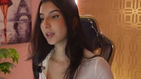 bella19   online show from November 25, 8:31 pm