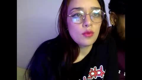 bella_and_koko online show from April 14, 11:00 pm