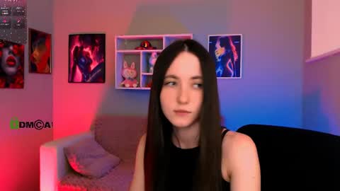 Snapshot of bella_dorn chatting on July 1, 7:35 pm Bella online show from July 1, 7:35 pm