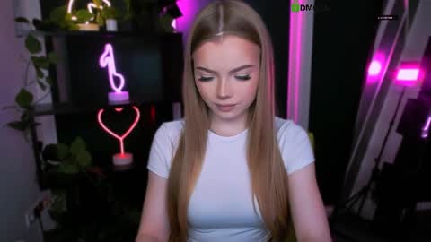 Bella online show from April 8, 11:32 am