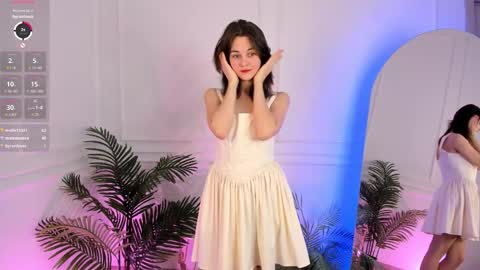 Snapshot of bella_hot_chilly chatting on February 23, 8:01 am Bella online show from February 23, 8:01 am