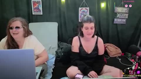 Bella James online show from November 22, 5:23 pm