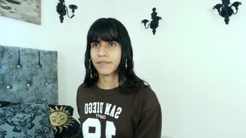 Bella online show from February 20, 11:38 pm