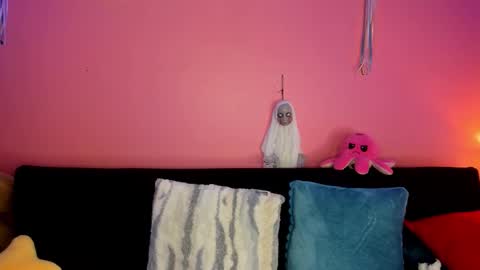 Bella Ponce  online show from October 14, 2:51 pm