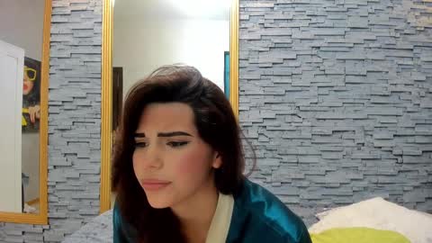 bella_posh online show from March 9, 10:08 am