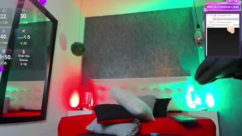 Snapshot of bella_salvatore chatting on January 16, 3:34 am     online show from January 16, 3:34 am