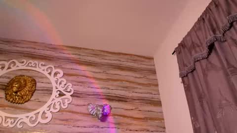 Snapshot of bella_salvatore chatting on October 4, 2:37 pm     online show from October 4, 2:37 pm