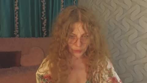 Bella online show from January 11, 3:39 pm