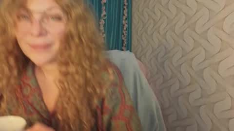 Bella online show from January 14, 3:28 pm