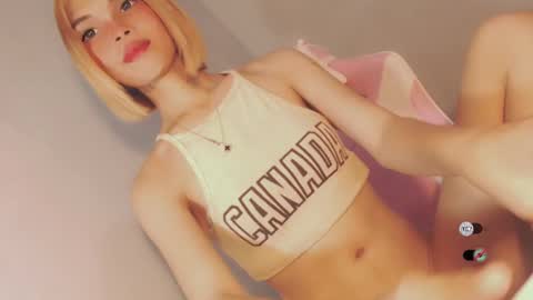 Bella online show from January 2, 9:07 pm