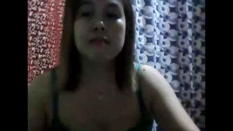 Snapshot of bellaalle chatting on October 27, 1:04 pm bellaalle online show from October 27, 1:04 pm