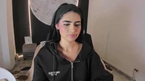 Snapshot of bellaastorm chatting on October 18, 9:04 pm bellaastorm online show from October 18, 9:04 pm