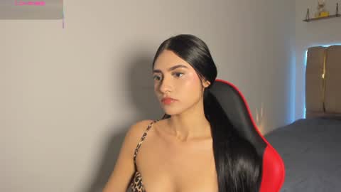 Snapshot of bellaastorm chatting on August 1, 8:41 pm bellaastorm online show from August 1, 8:41 pm