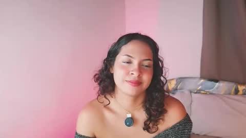 Snapshot of bellabeth_ chatting on October 17, 6:38 am Betsy online show from October 17, 6:38 am