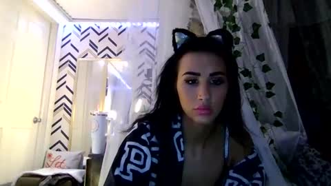 Snapshot of bellaboo999 chatting on January 25, 4:02 am bellaboo999 online show from January 25, 4:02 am