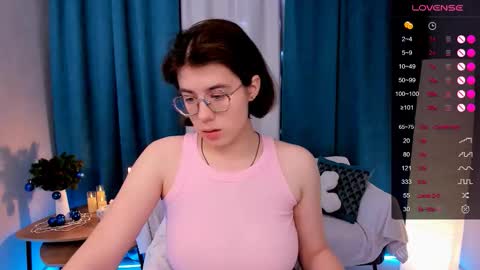 hello guys im Bella online show from December 16, 2:49 am