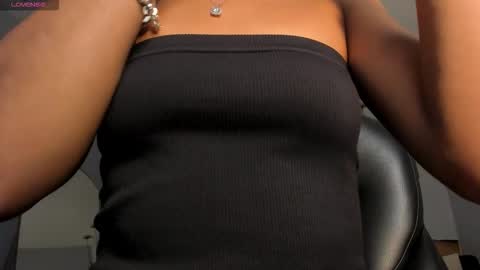  Bella C  online show from October 20, 11:32 am