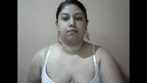 Snapshot of bellachow10 chatting on September 22, 8:49 am bellachow10 online show from September 22, 8:49 am