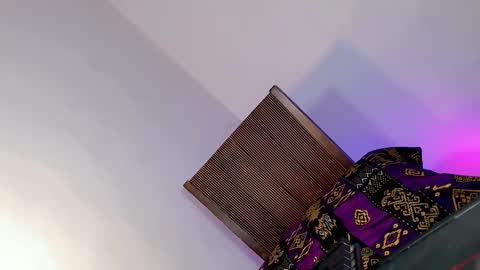 Bella rowt online show from February 15, 2:52 am