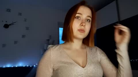 Snapshot of bellahoneyy_ chatting on June 2, 7:49 pm Bella online show from June 2, 7:49 pm