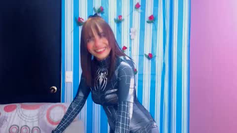 Snapshot of bellamy_sweet chatting on November 7, 5:18 am bellamy online show from November 7, 5:18 am