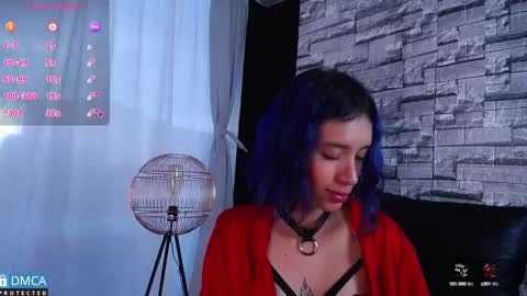   online show from February 8, 8:32 pm