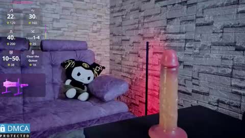   online show from November 17, 7:41 pm