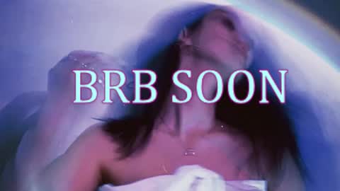 bellaparker_ online show from March 19, 7:45 am