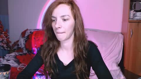 Snapshot of bellaqueen0701 chatting on January 5, 6:22 pm bellaqueen0701 online show from January 5, 6:22 pm