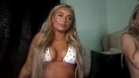 Bella online show from November 18, 3:45 am