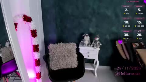 bellarooux online show from November 29, 12:08 pm