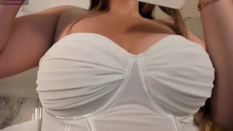  Bella Rose  online show from September 25, 5:00 am