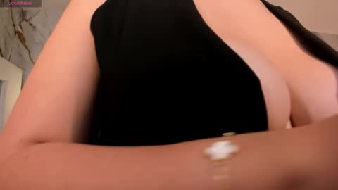  Bella Rose  online show from November 14, 4:44 am