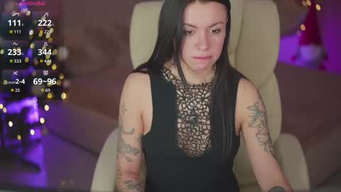 BELLA online show from December 22, 3:09 pm