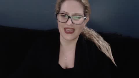 Starr40 online show from February 10, 8:10 pm