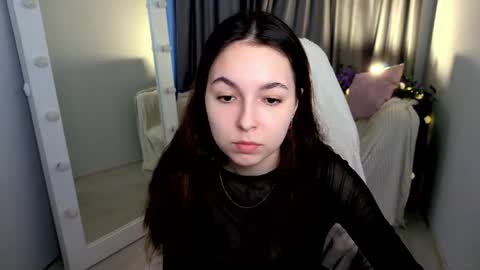 Bella online show from April 4, 5:06 am