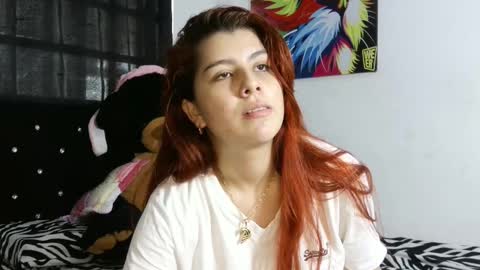 Snapshot of bellatrix_colen chatting on February 26, 8:33 pm Aleja online show from February 26, 8:33 pm