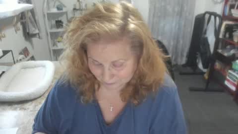 Snapshot of bellavoca chatting on October 14, 12:06 pm Bellavoca online show from October 14, 12:06 pm