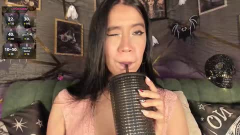  Isabella  Independent model online show from October 27, 11:41 pm