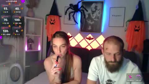 Snapshot of bellaxundxuwe chatting on October 19, 6:08 pm Bella und Uwe online show from October 19, 6:08 pm