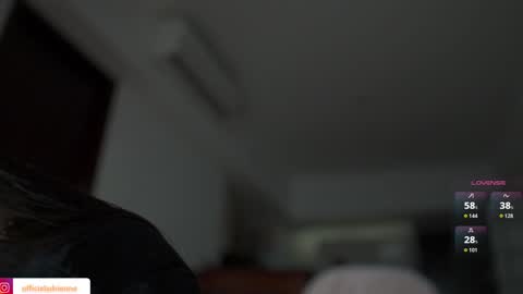 Snapshot of belle_adrienne chatting on February 25, 11:03 pm Belle Adrienne IG online show from February 25, 11:03 pm