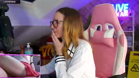 Alice online show from February 10, 10:42 am